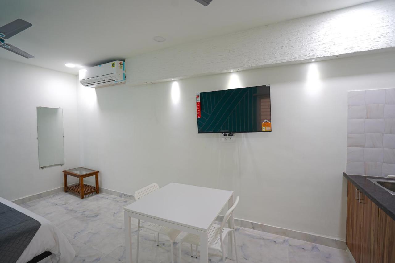 Mahasri Studio Apartments- Brand New Fully Furnished Air Conditioned Studio Apartments Tirupati Exterior foto
